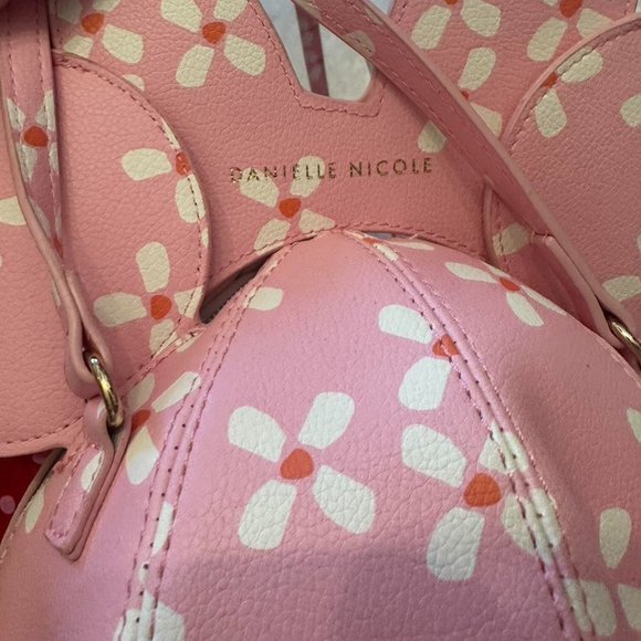 Danielle Nicole Minnie Mouse purse brand new never wore it!! Rare - Picture 4 of 6